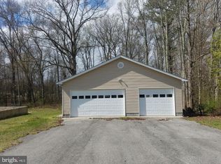 McGlue Rd, Chaptico, MD 20621