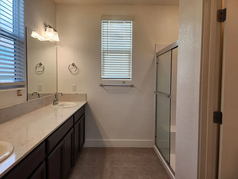 2455 Robledo Way — Photo 18
