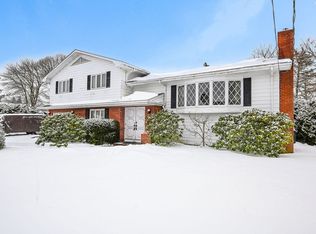 220 Mount Vernon St, New Bedford, MA 02740
