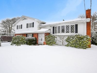220 Mount Vernon St, New Bedford, MA, 02740