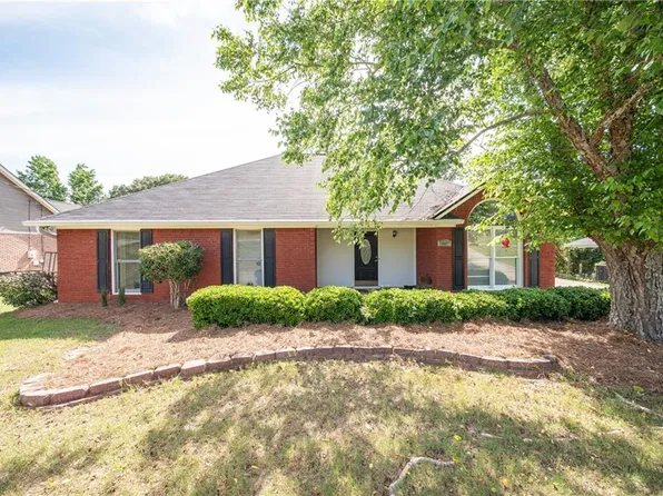 482 Lee Road 553, Phenix City, AL 36867