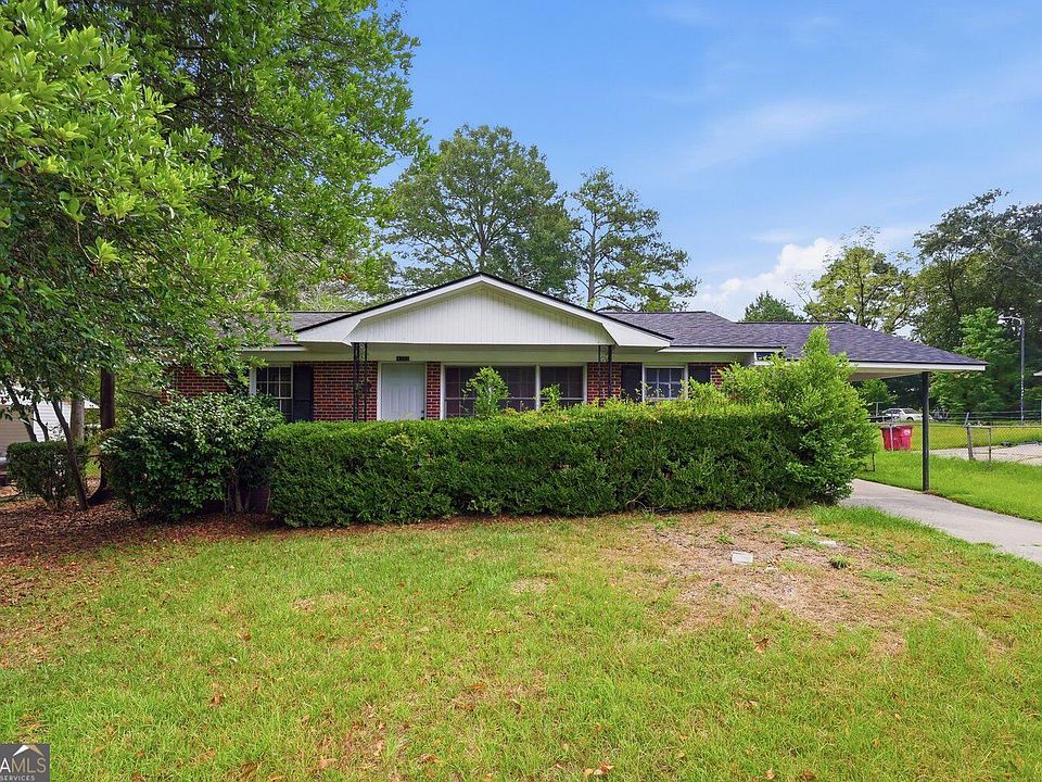 1st image of 4322 Fairfax Dr