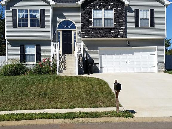 2nd image of 1120 Freedom Dr