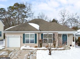 10 Seagull Dr, Little Egg Harbor, NJ 08087