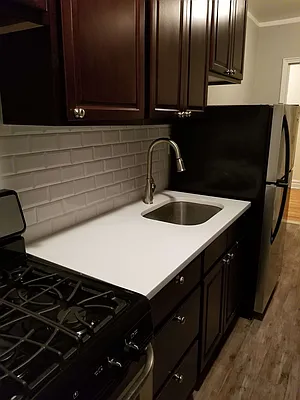 Rented by Max & Associates Realty Corp | media 2