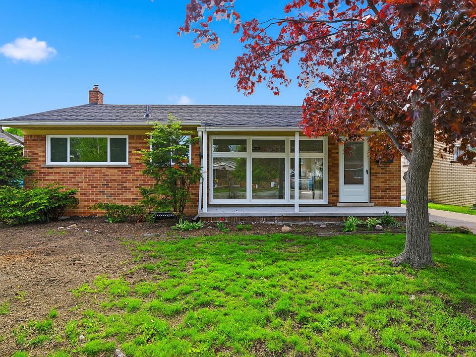 1st image of 16608 Windermere Cir