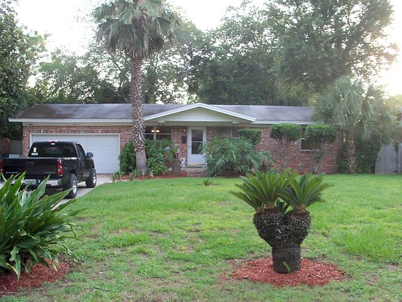 2nd image of 10319 Jolynn Court W