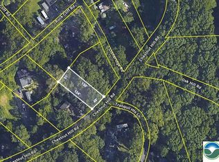 97 Chestnut Hill Rd, Emmaus, PA 18049