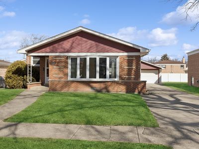 5512 W 99th Pl, Oak Lawn, IL, 60453