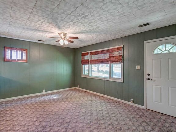 5th image of 5313 Warren Dr