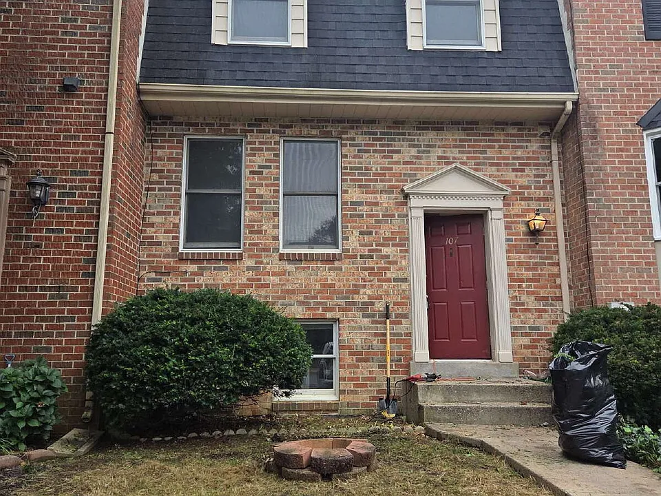 107 Adams Way
