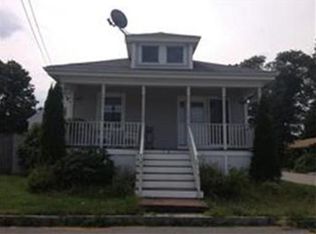 16 Maxwell St, Taunton, MA 02780