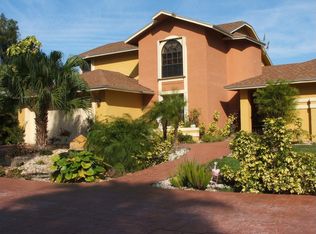 6101 SW 51st Ct, Davie, FL 33314
