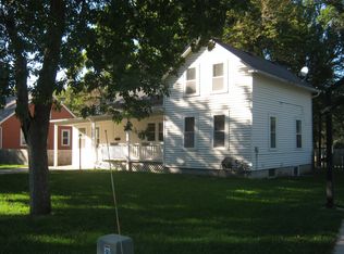 615 E 3rd St, New Richmond, WI 54017