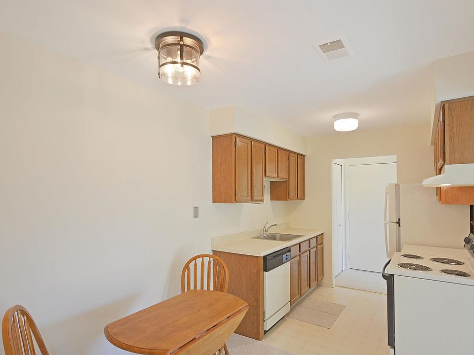 43298-40 Mound Rd, photo 8