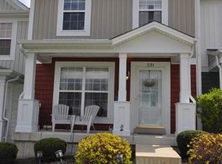 231 Countryshire Dr, Lake Saint Louis, MO 63367