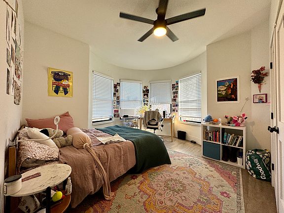 2nd image of 1510 Tremont St #2