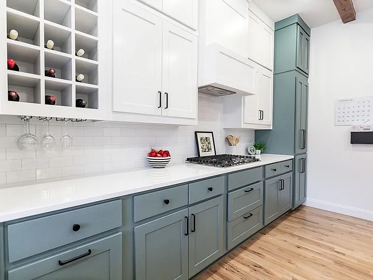 461 Bordeaux Ave — Photo 14