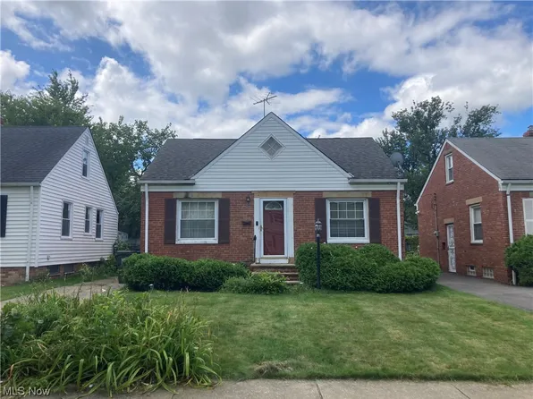 1490 E 195th St, Euclid, OH 44117