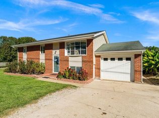 583 Davis Creek Rd, Barboursville, WV 25504