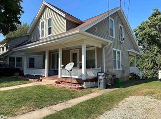 230 Lewis St, Burlington, IA 52601