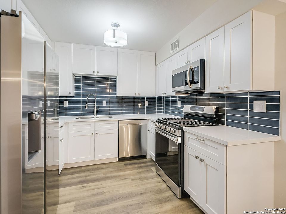 1st image of 2420 MCCULLOUGH AVE #221