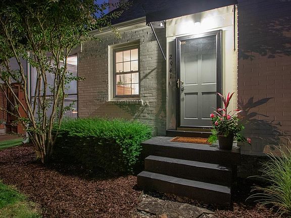 2nd image of 2941 Primrose Cir