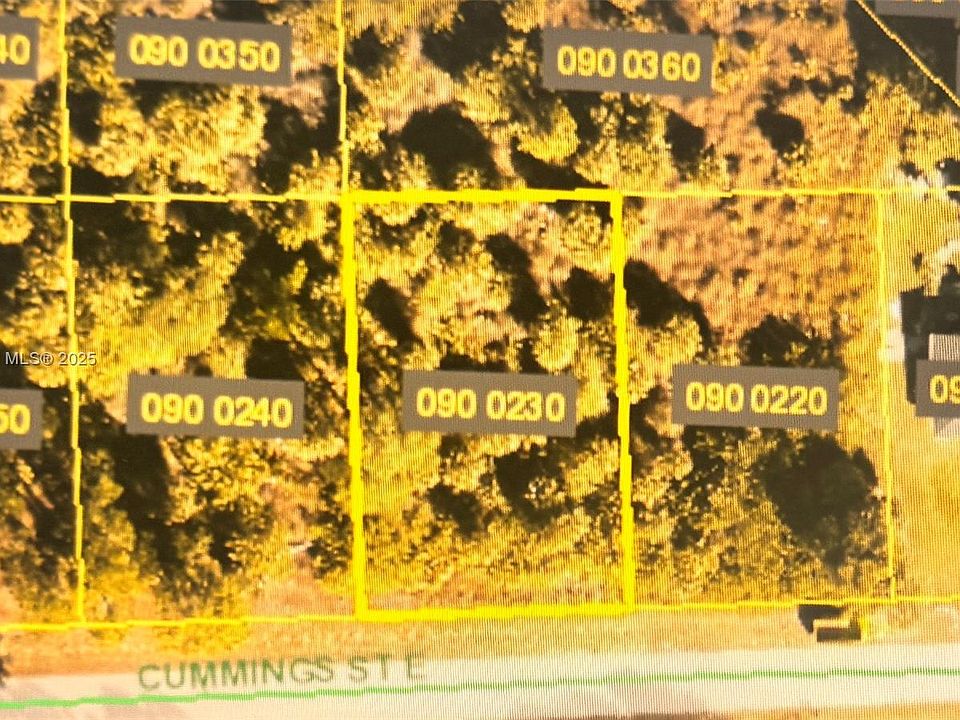 2nd image of 1245 Cummings St E