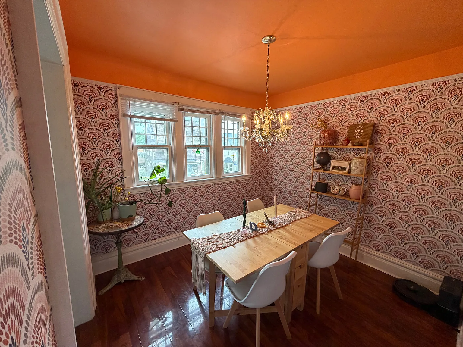 2 bed, 1800 sqft, $1,800 — Photo 4