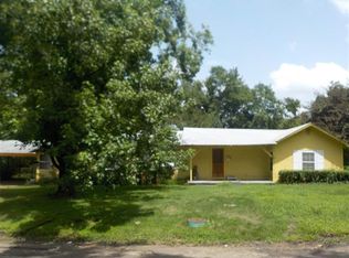 602 4th St NW, Paris, TX 75460