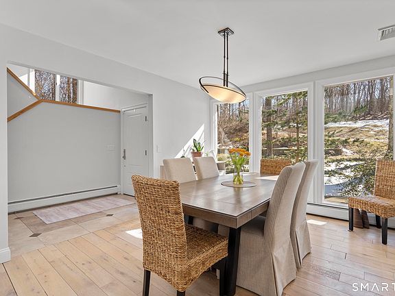 2nd image of 19 Mine Hill Road