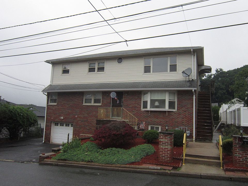 1st image of 138 Haverhill Ave Floor 2