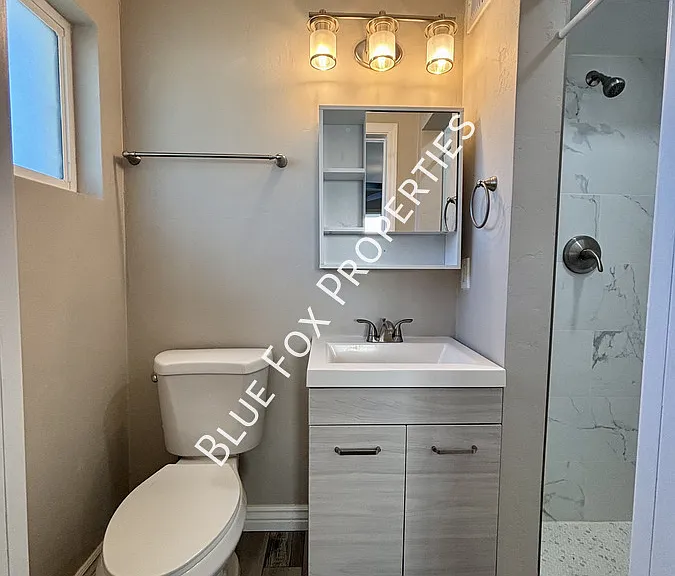 5711 E 13th St — Photo 12