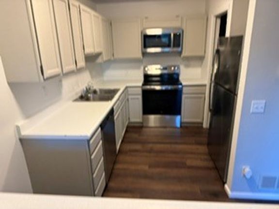 3rd image of 7006 E Dry Creek Pl