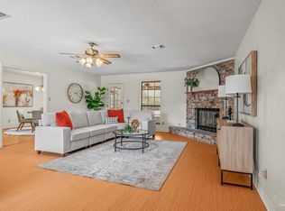 2562 Renfroe Rd, Pace, FL 32571