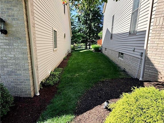 5th image of 8304 Washington Ave