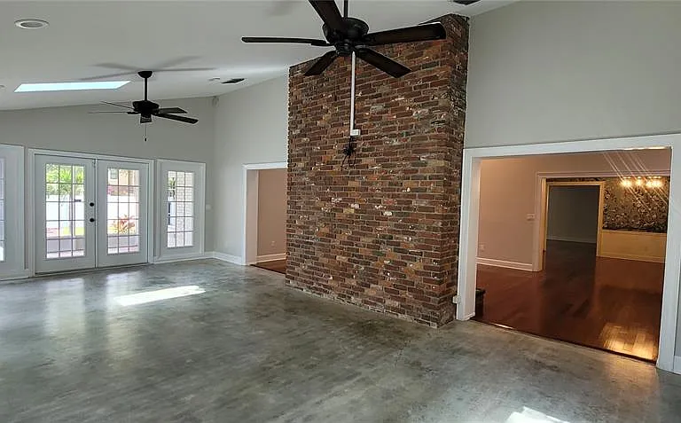 11212 Carrollwood Dr — Photo 80