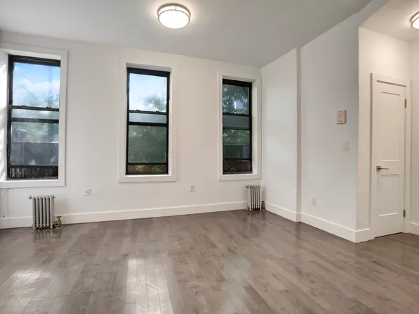 31 East 1st Street image 1 of 6