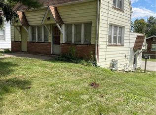 2321 E Wood St, Decatur, IL 62521