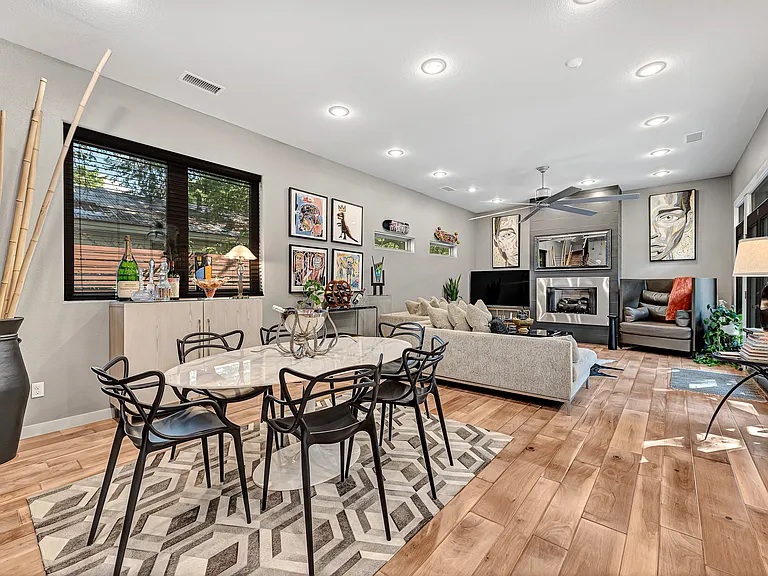 21 E Martin Luther King Blvd — Photo 18