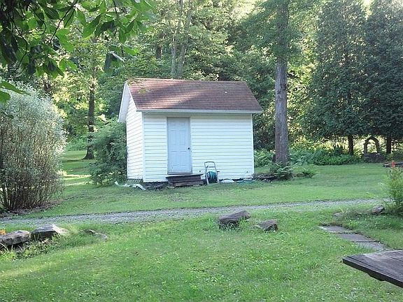 Wellhouse/Storage shed