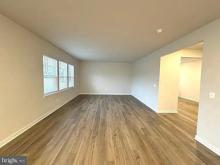 2328 Hawkshill Dr — Photo 4