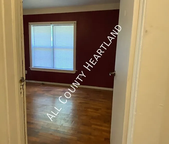 219 W Kenworthy St — Photo 16