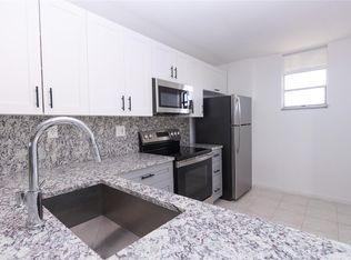2903 NE 163rd St APT 808, North Miami Beach, FL 33160