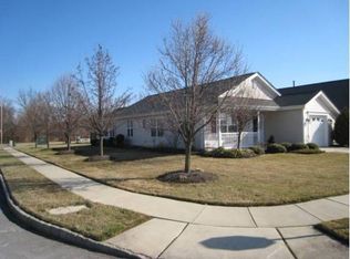 151 Blue Heron Dr, Thorofare, NJ 08086