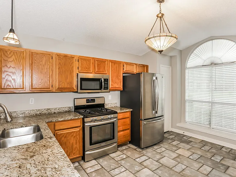 4326 Walsh Ln — Photo 8