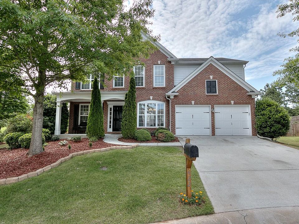 1st image of 422 Gael Way