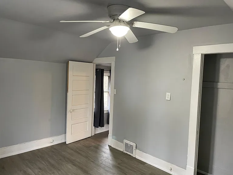 70 Chestnut St — Photo 13