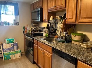 19 Westgate Rd APT 1, Chestnut Hill, MA 02467
