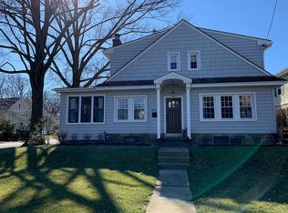 8100 Flourtown Ave, Wyndmoor, PA 19038
